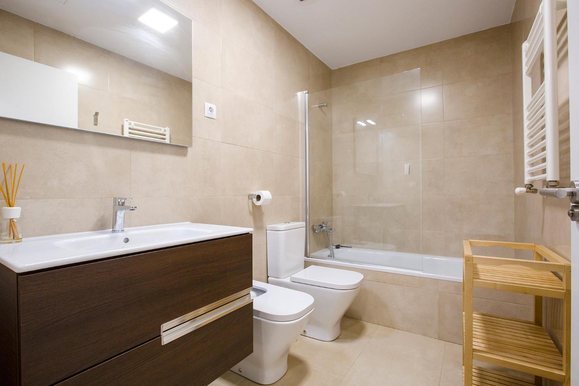 Telmo Nuevo Apartamento & Parking En Bilbaozorroza מראה חיצוני תמונה